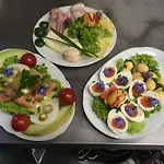 Πανσιόν Gaststaette & Waldquell 3*