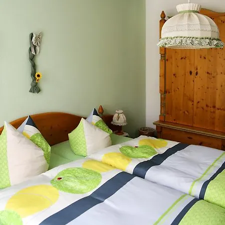 בית הארחה Gaststaette & Waldquell Antonshohe